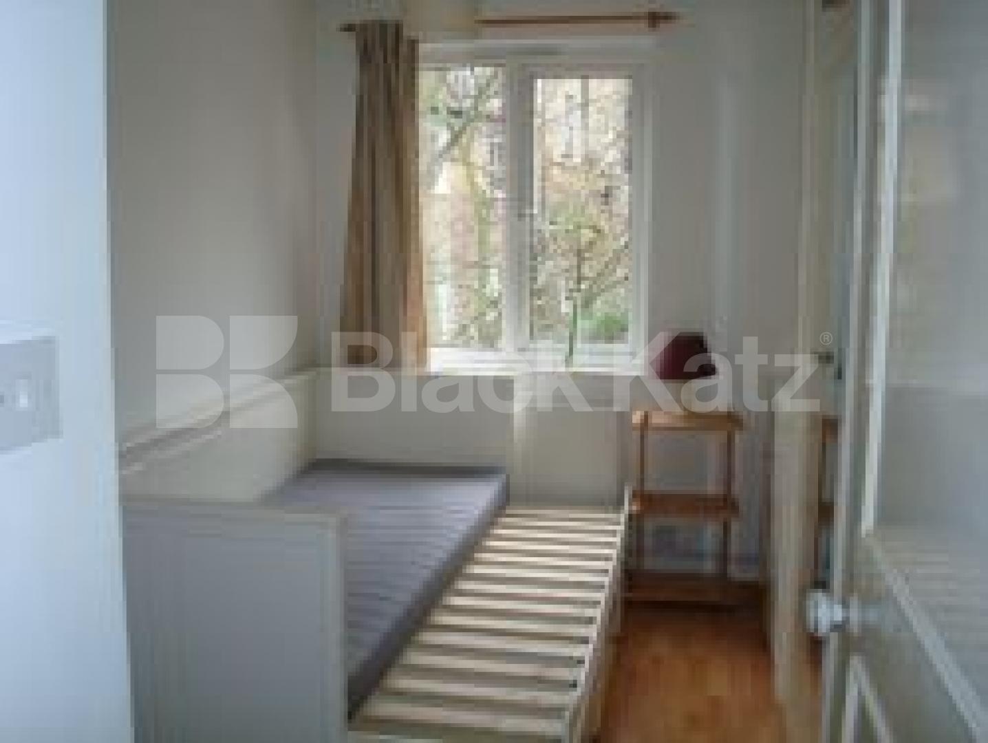 			New Instruction, 2 Bedroom, 1 bath, 1 reception Ground Floor Flat			 St Marks Road, LADBROOK GROVE W10